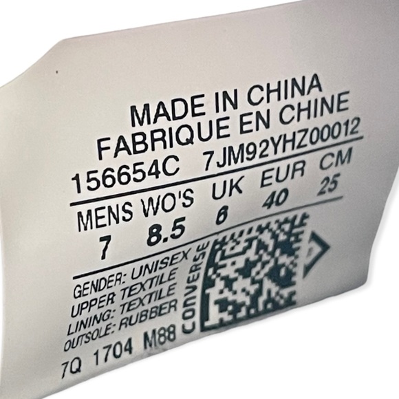 Converse Women’s Shoes Size 8.5 - Picture 8 of 9